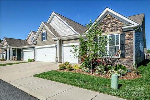 70 Cameo Drive Flat Rock NC 28731