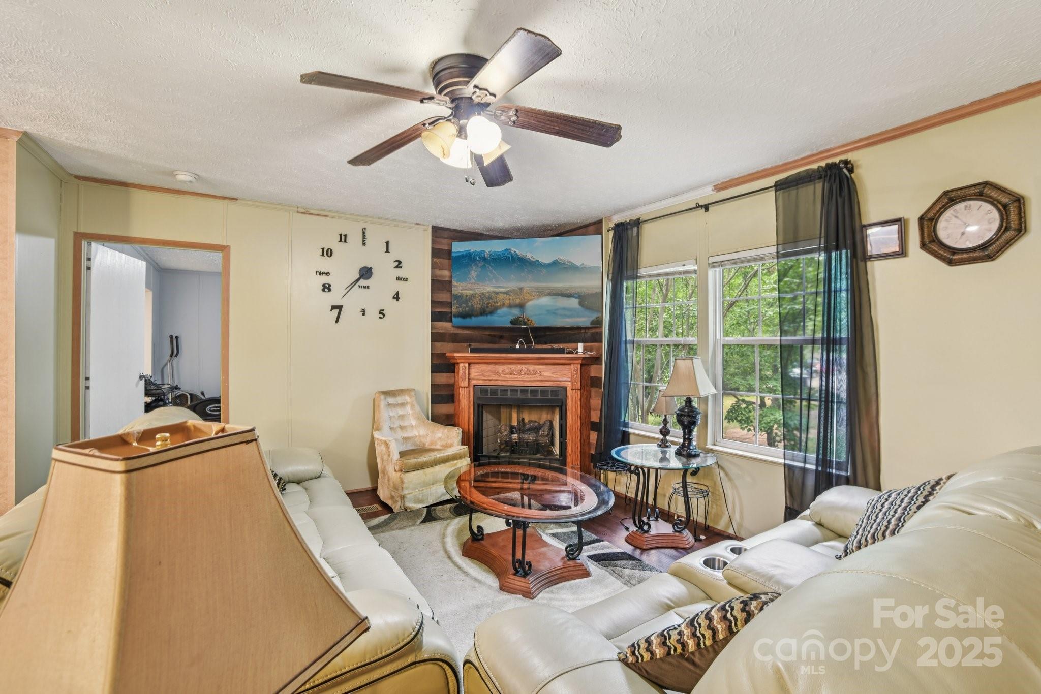 44 Bachelder Lane