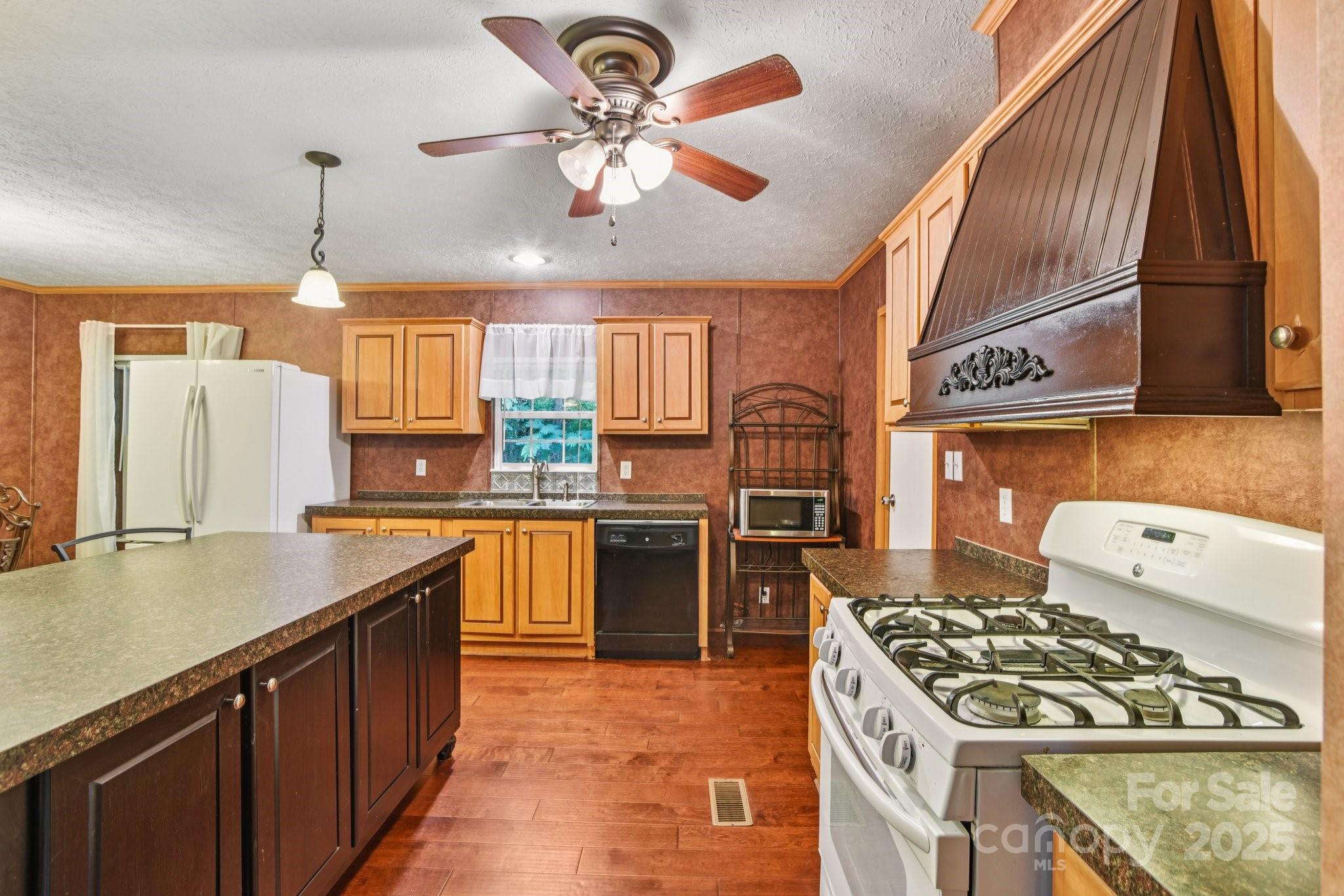 Madelyn Ridge - Residential