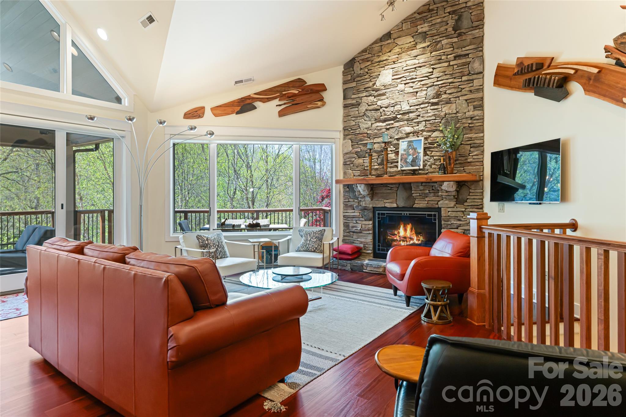 Reynolds Mountain - Residential