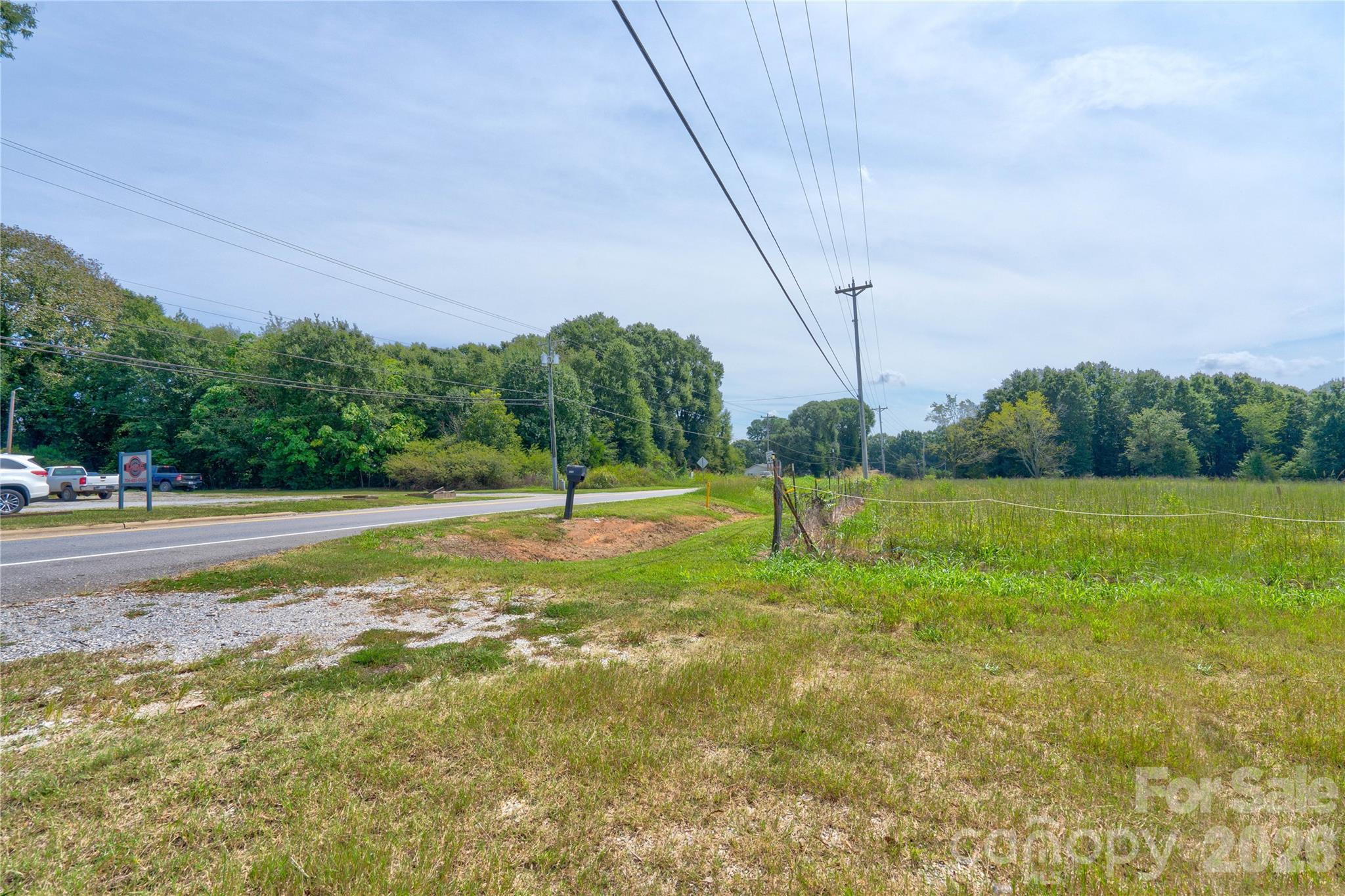 1106 Earl Road