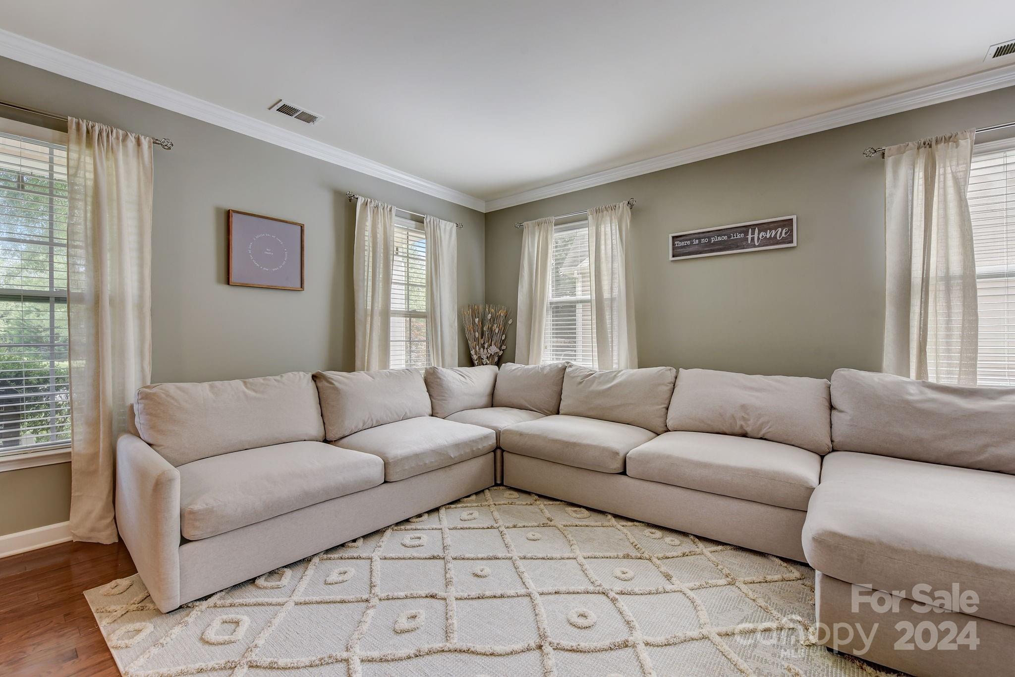 8714 Brideswell Lane