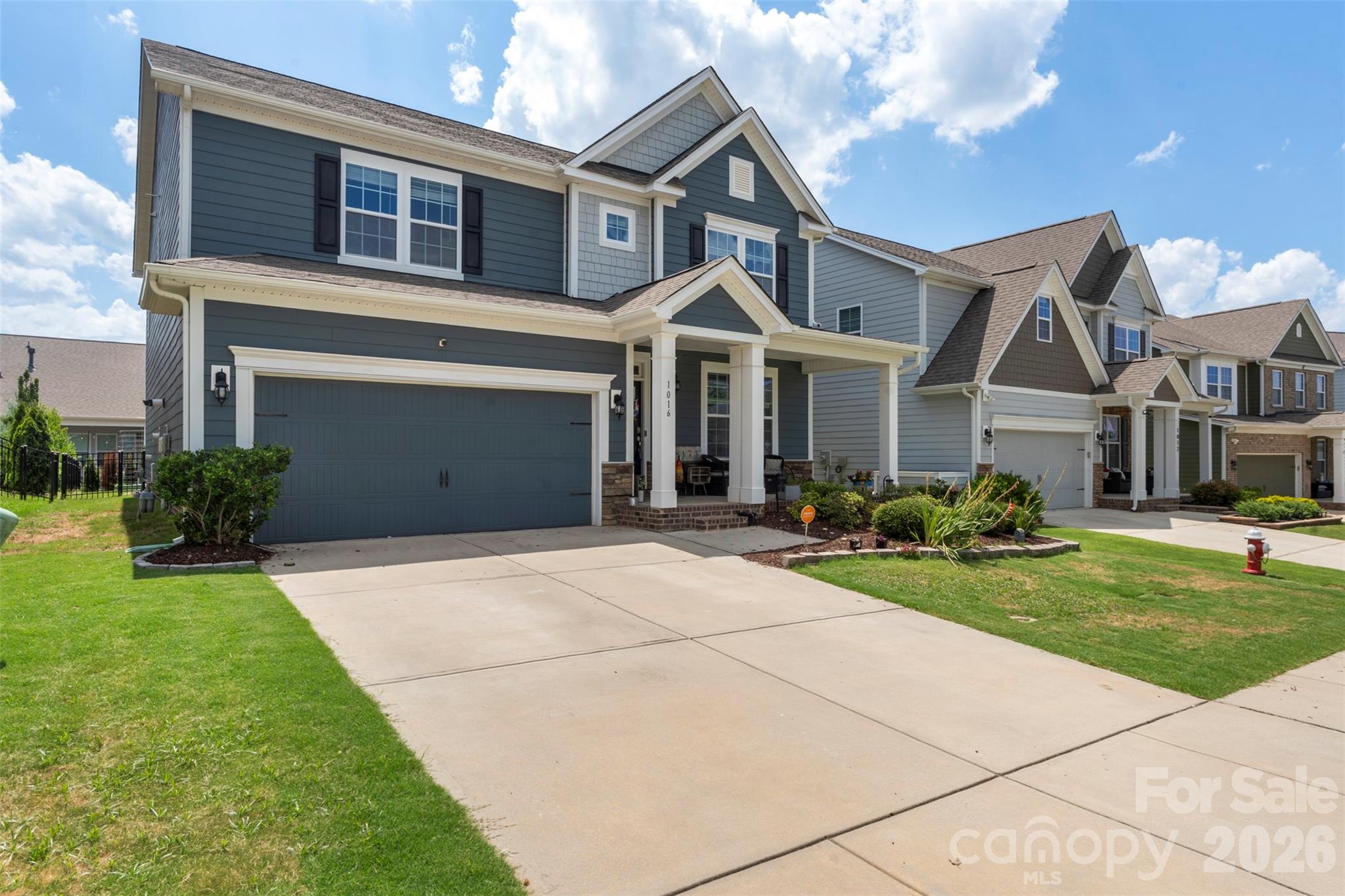 1016 Arbury Way