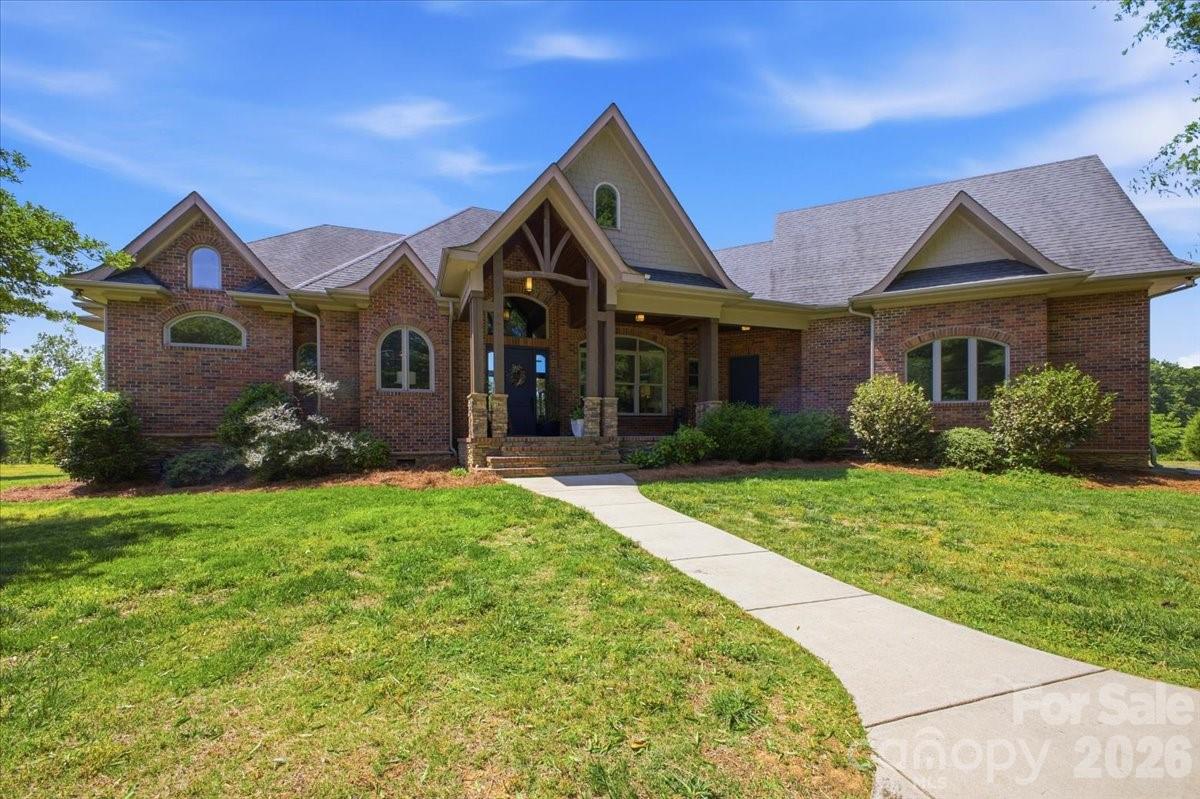517 W CJ Thomas Road