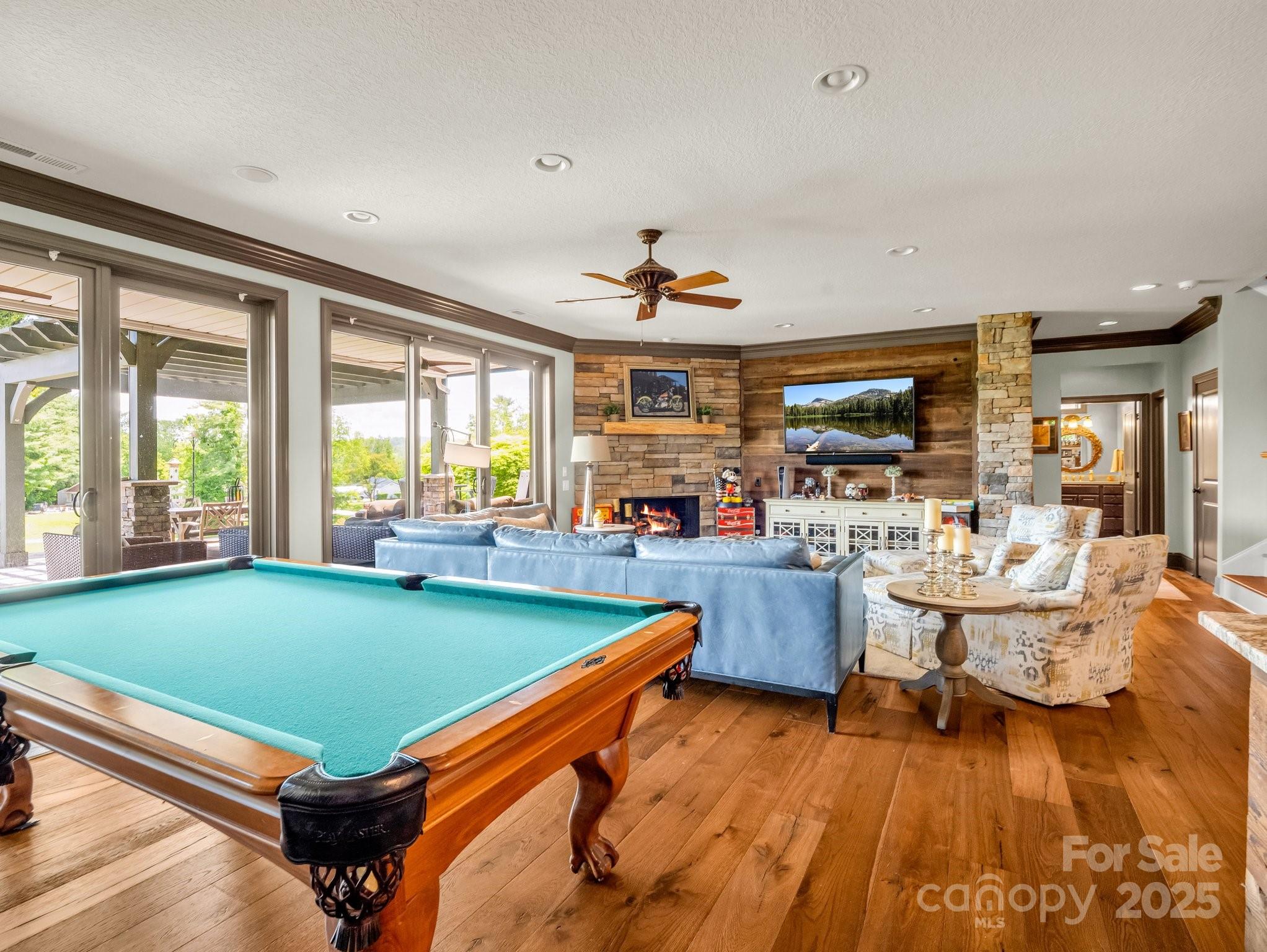 Country Club Park - Residential