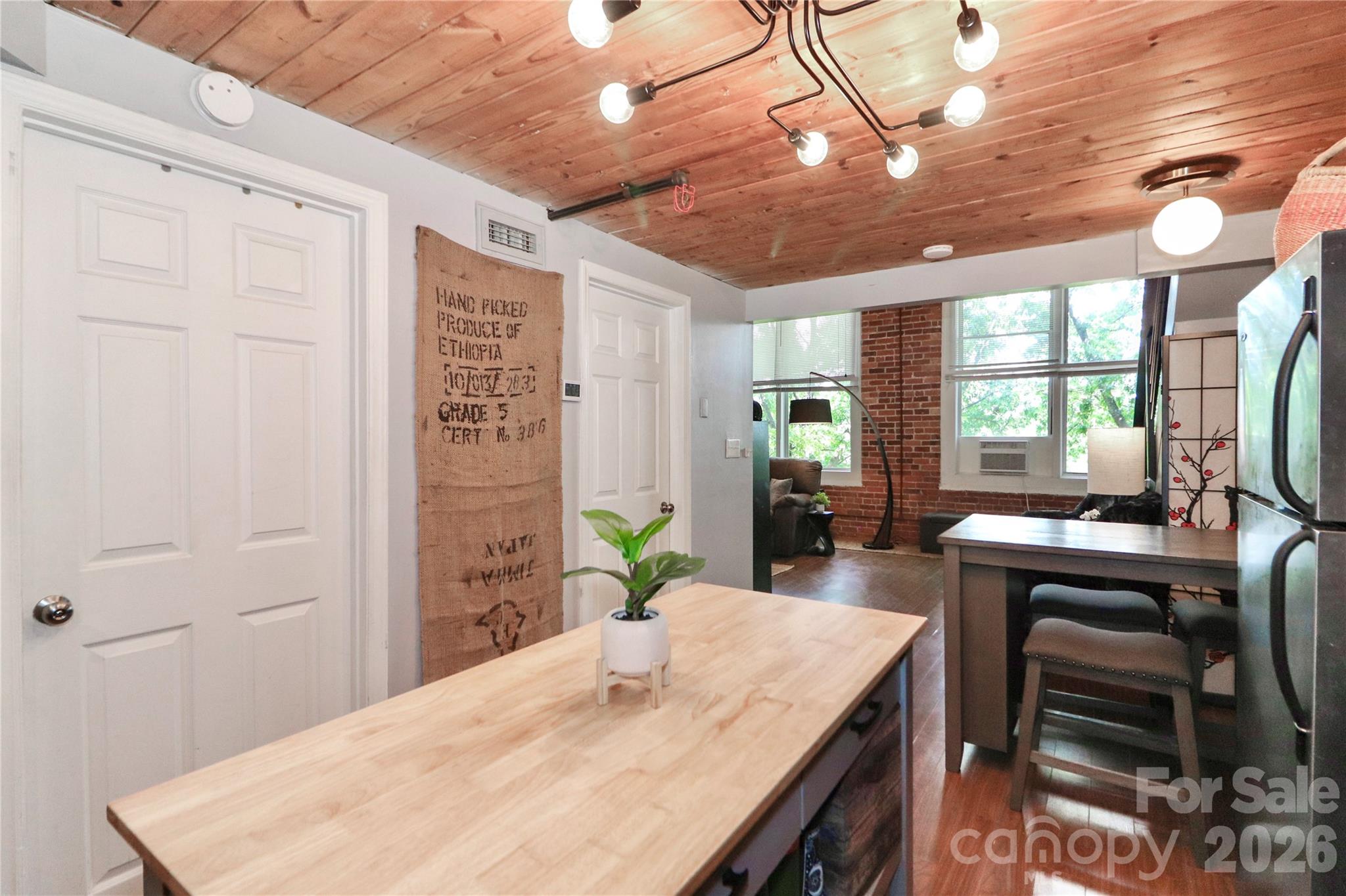 FoxRidge Lofts - Residential