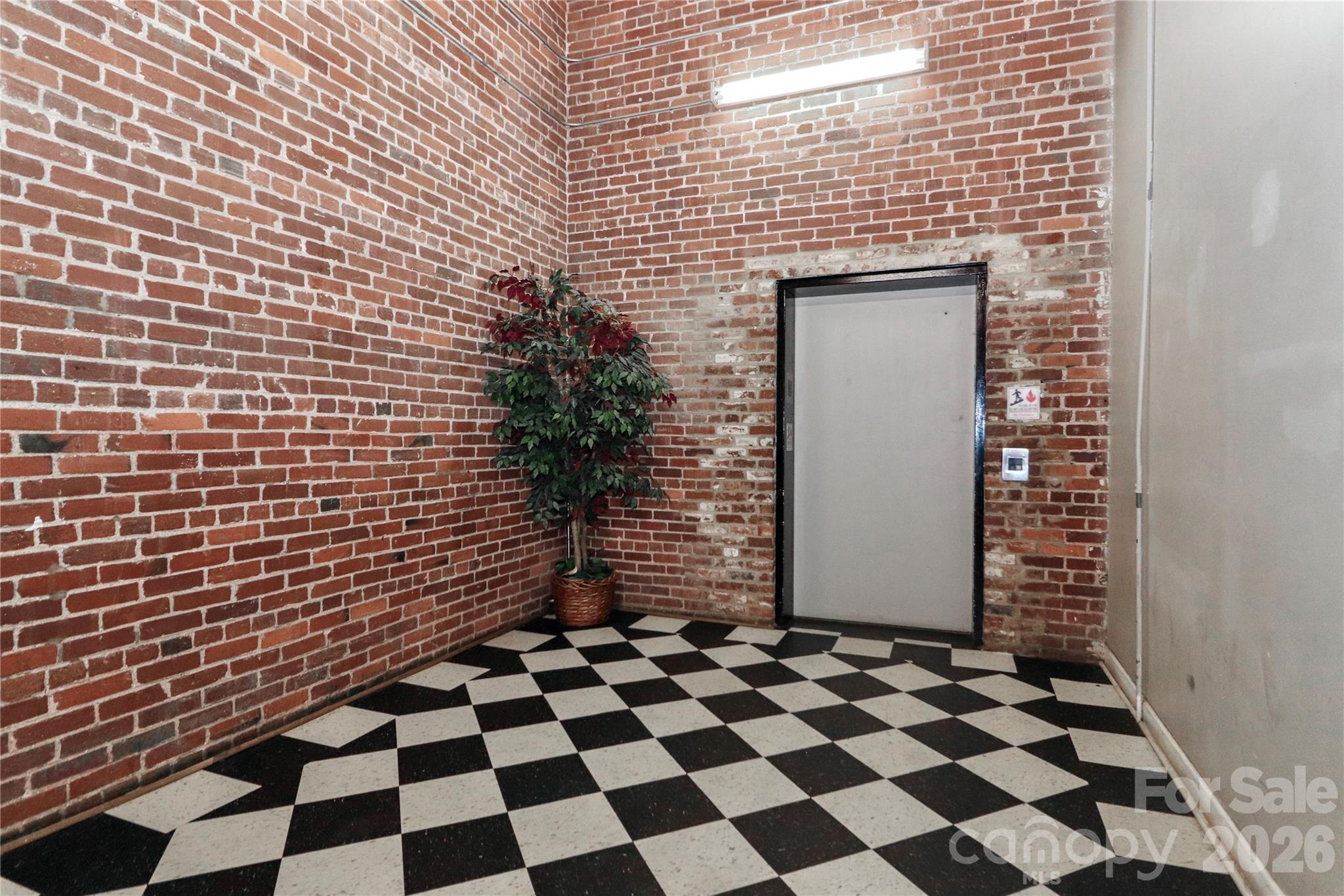 FoxRidge Lofts - Residential