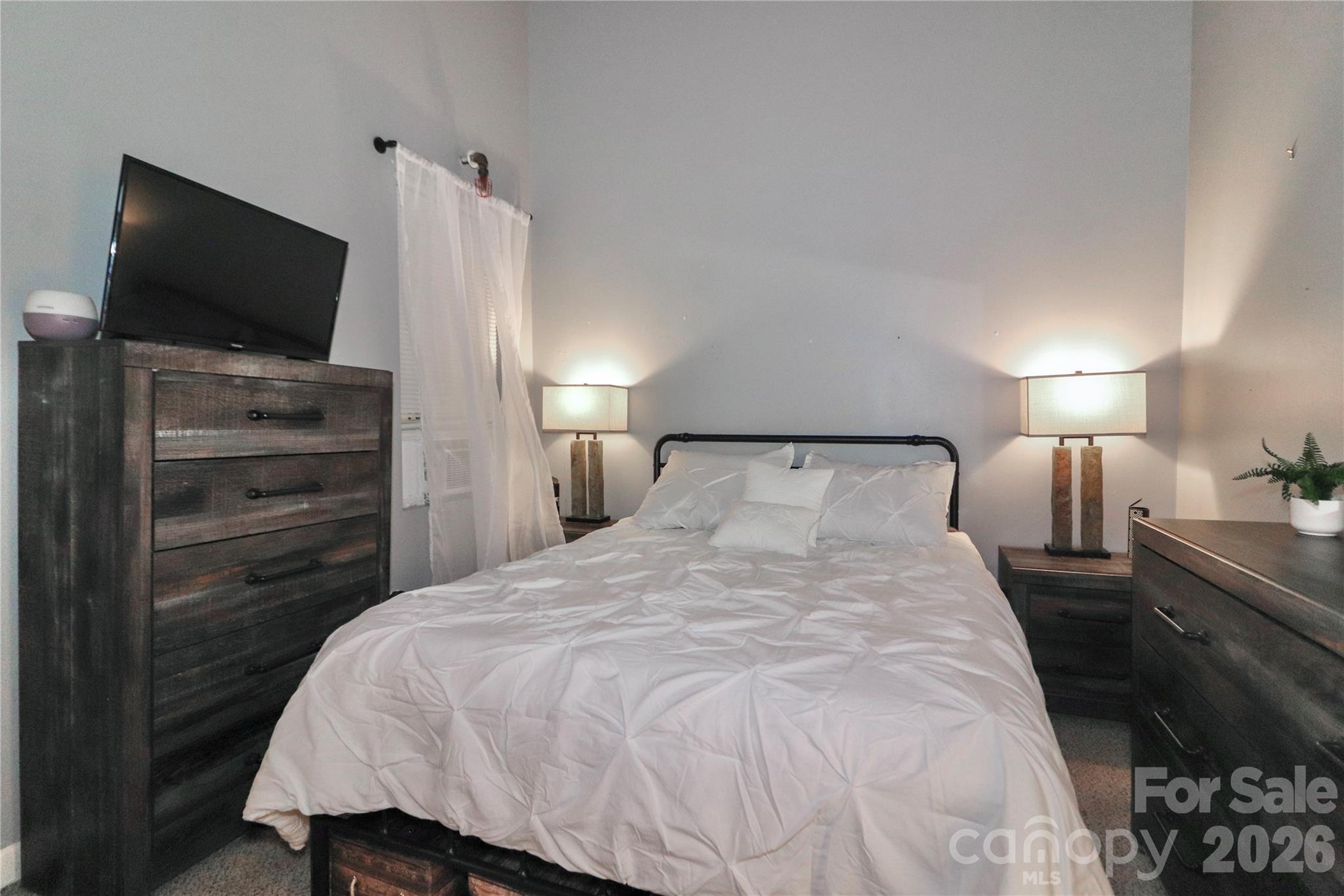 FoxRidge Lofts - Residential