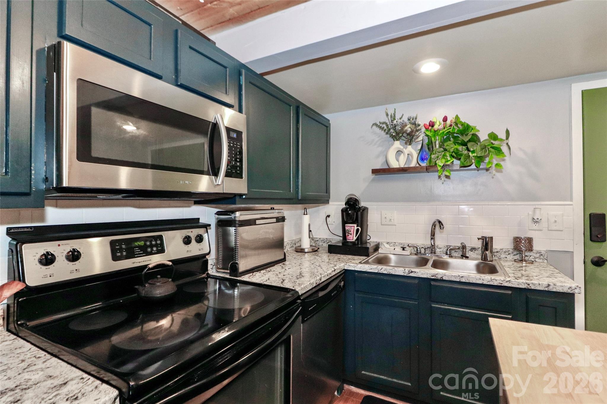 FoxRidge Lofts - Residential