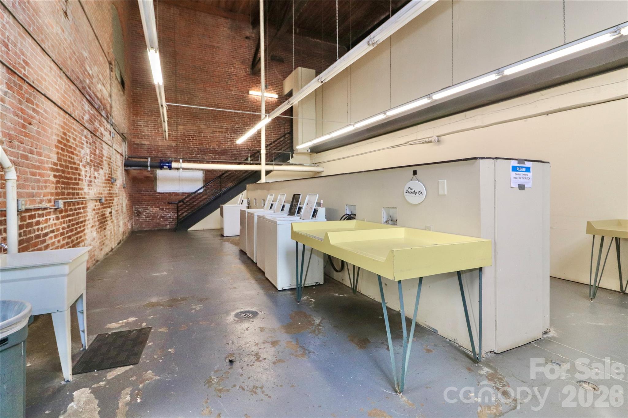 FoxRidge Lofts - Residential