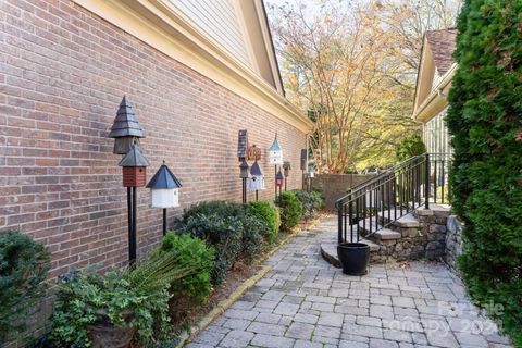 A home in Hendersonville