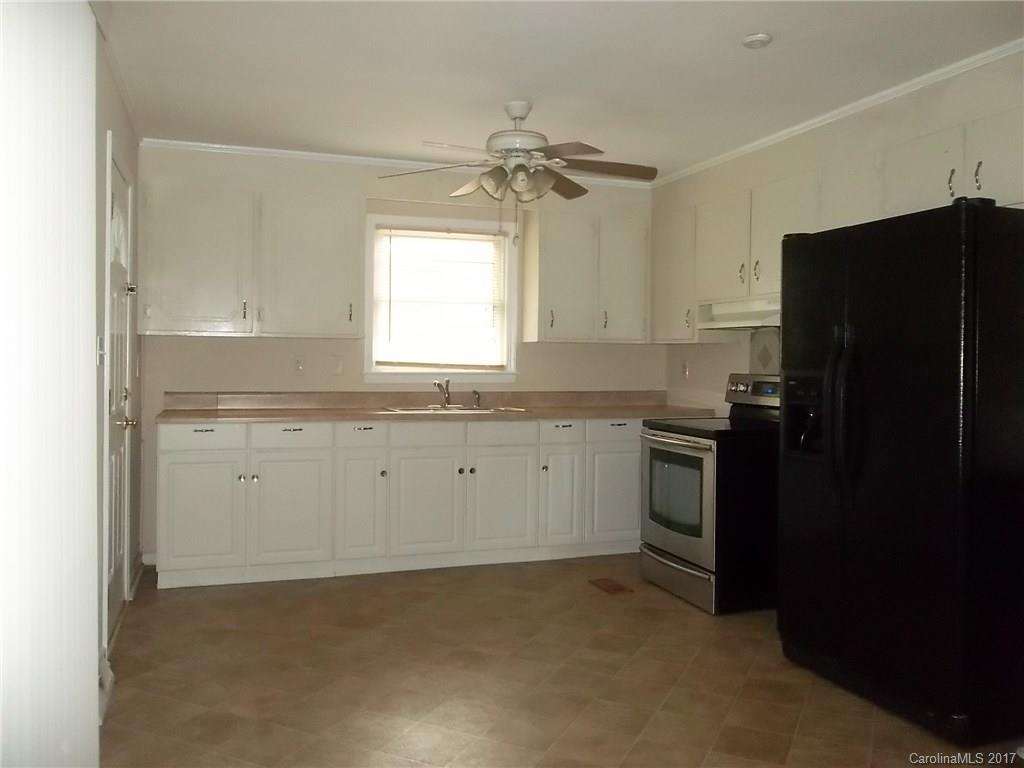 Unknown - Residential Lease