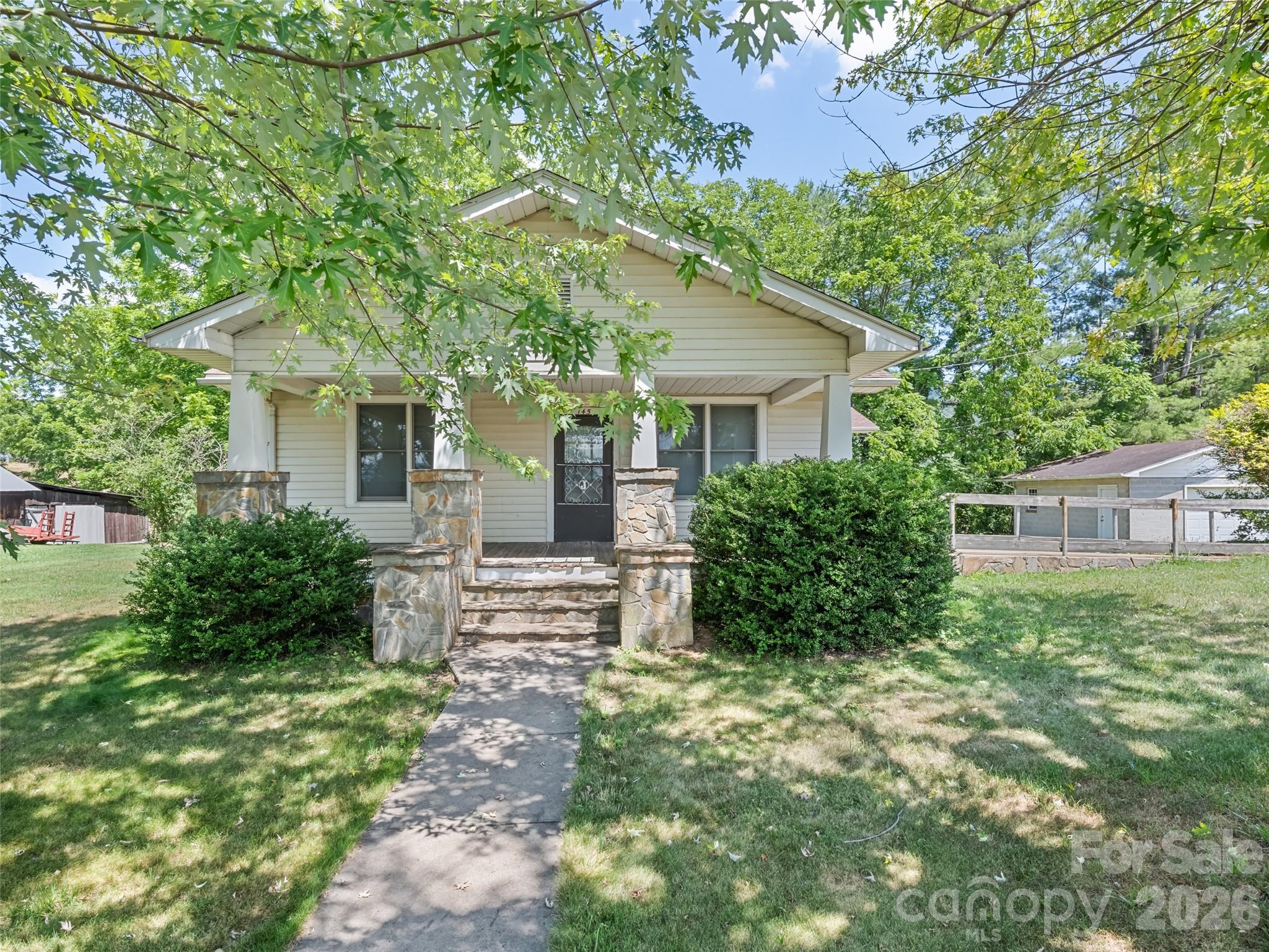 145 Haynes Cove, Clyde, NC, 28721