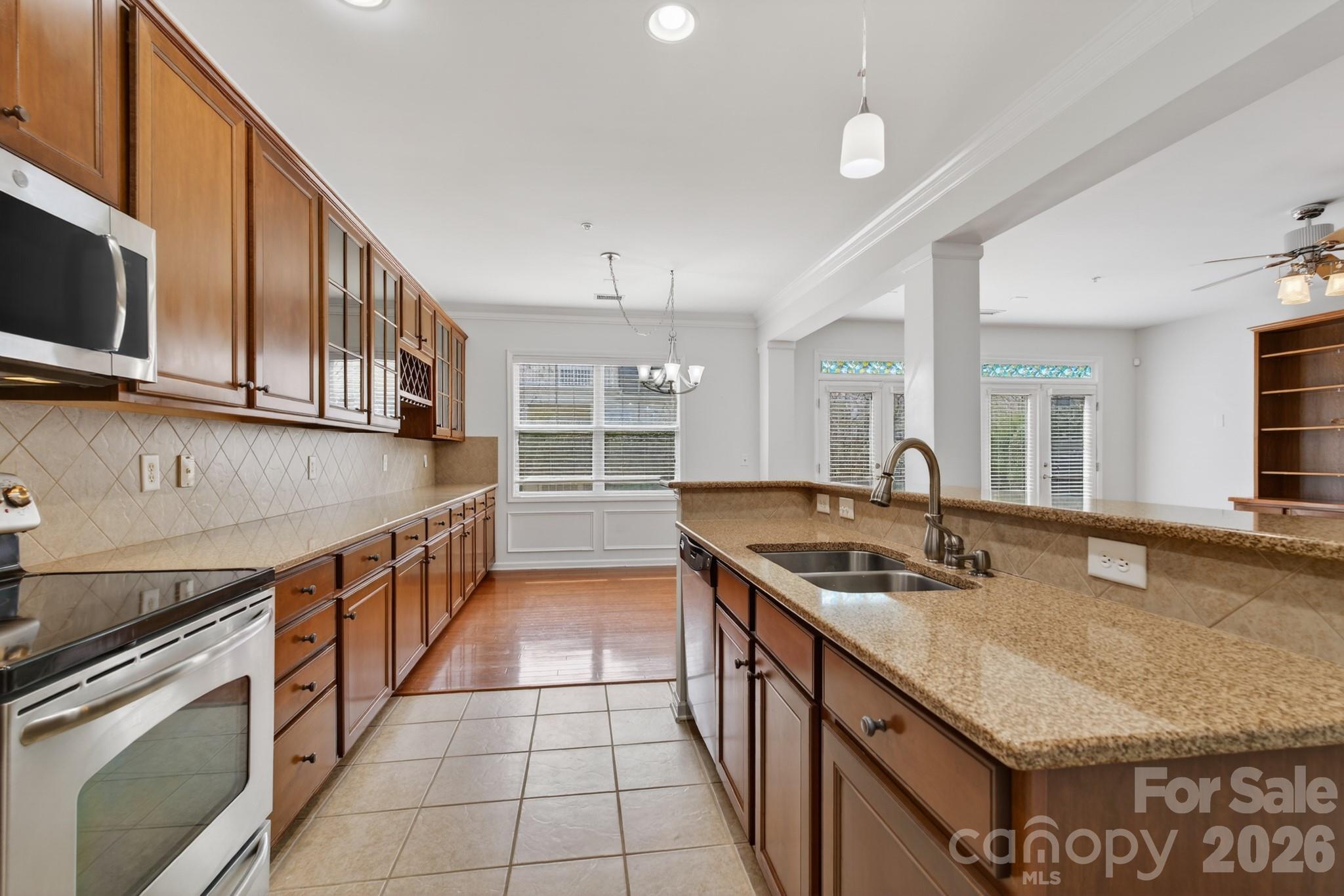 Lake Shore - Residential