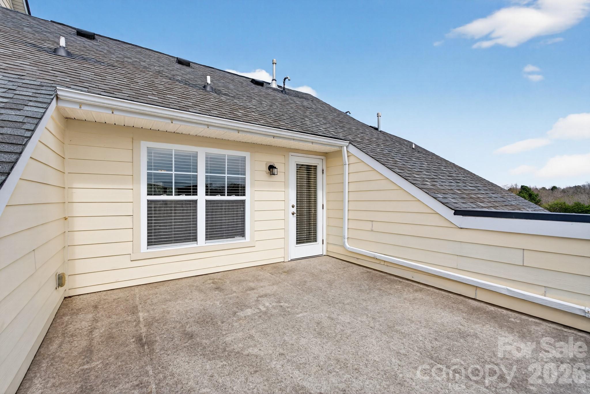 Lake Shore - Residential