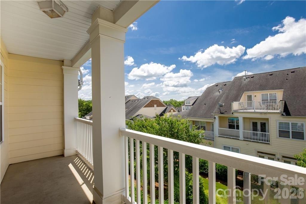 Lake Shore - Residential