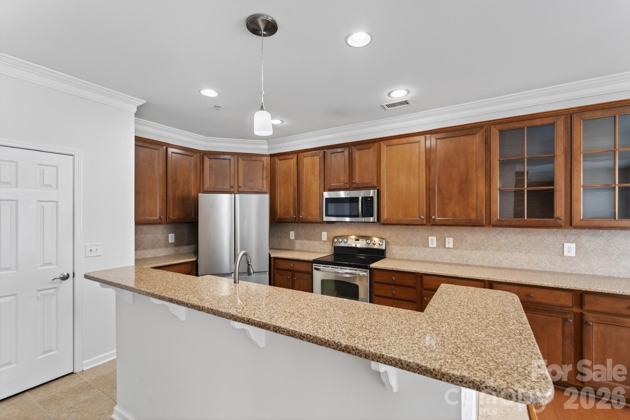 Lake Shore - Residential