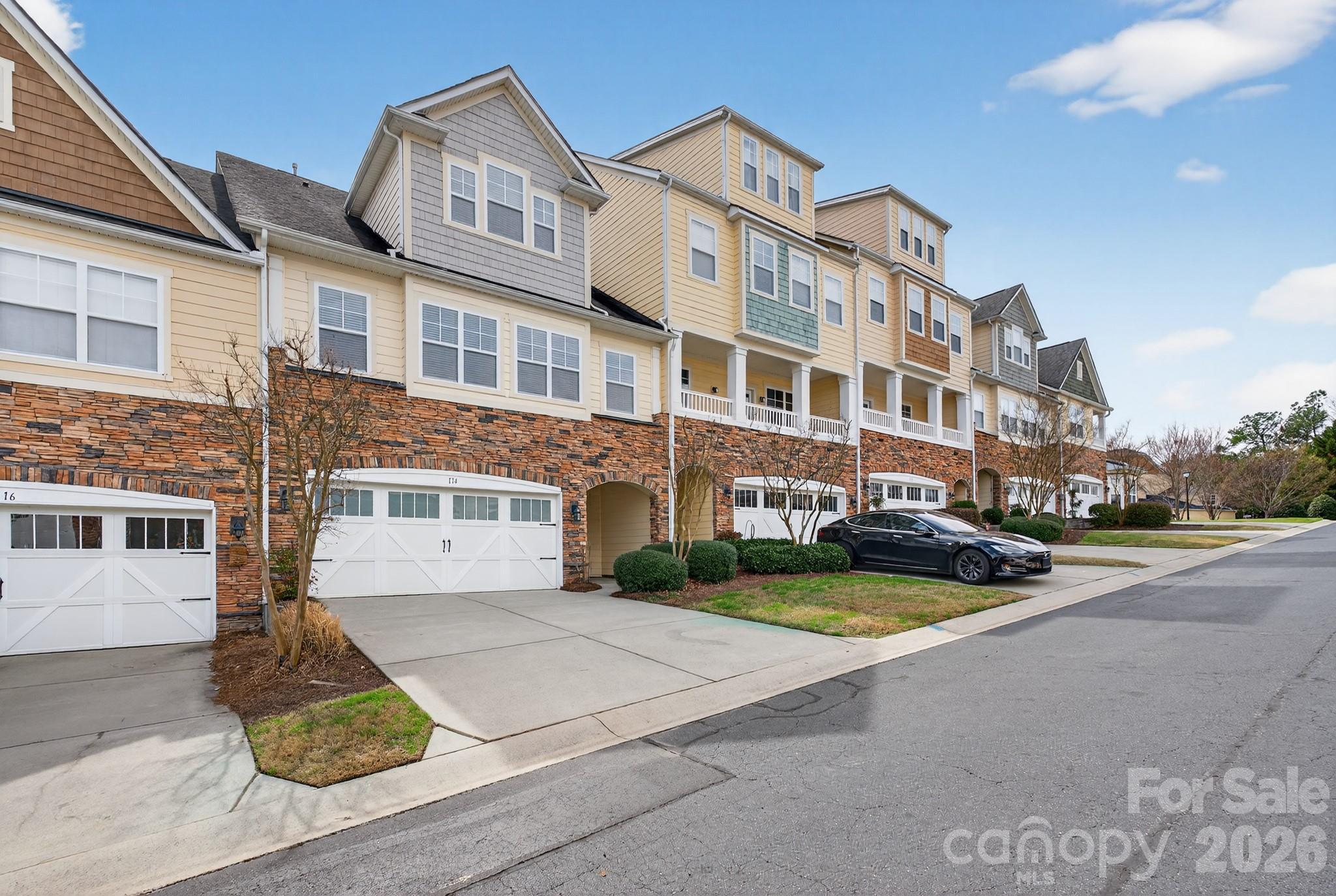 114 Inlet Point Drive