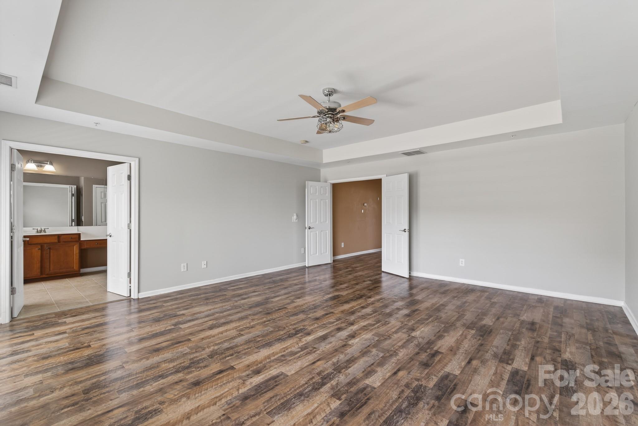 Lake Shore - Residential