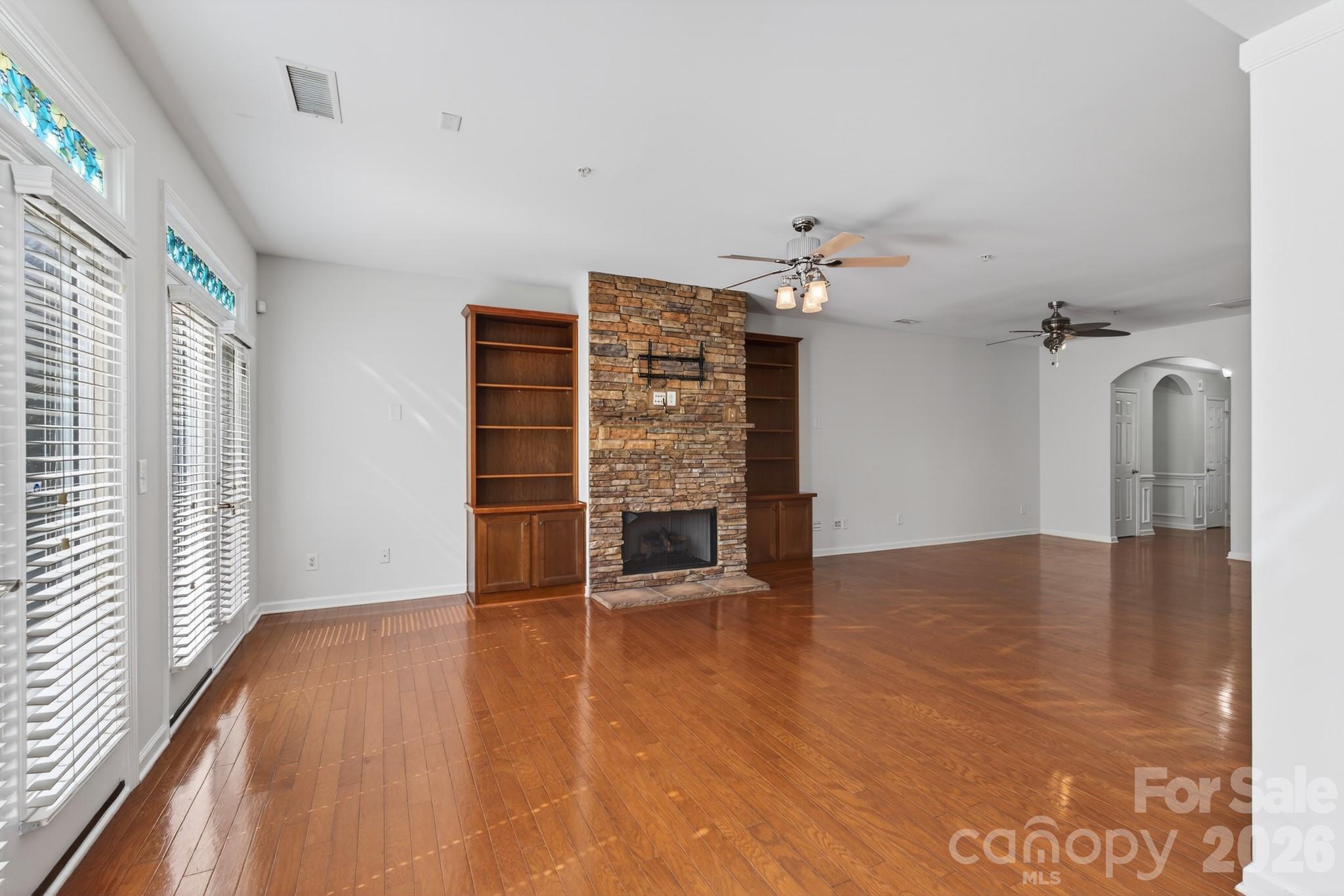 Lake Shore - Residential