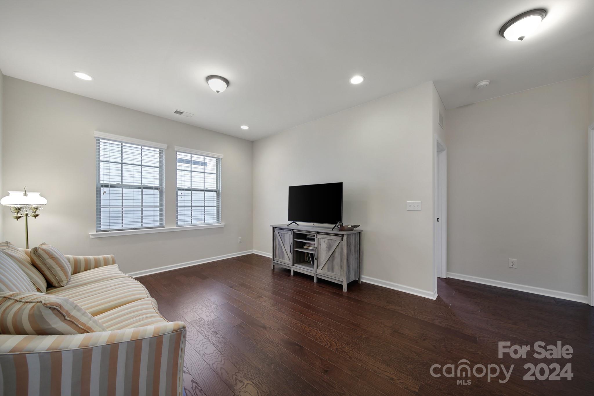 Cameron Creek - Residential