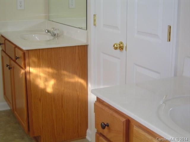 Moss Creek Village - Residential Lease