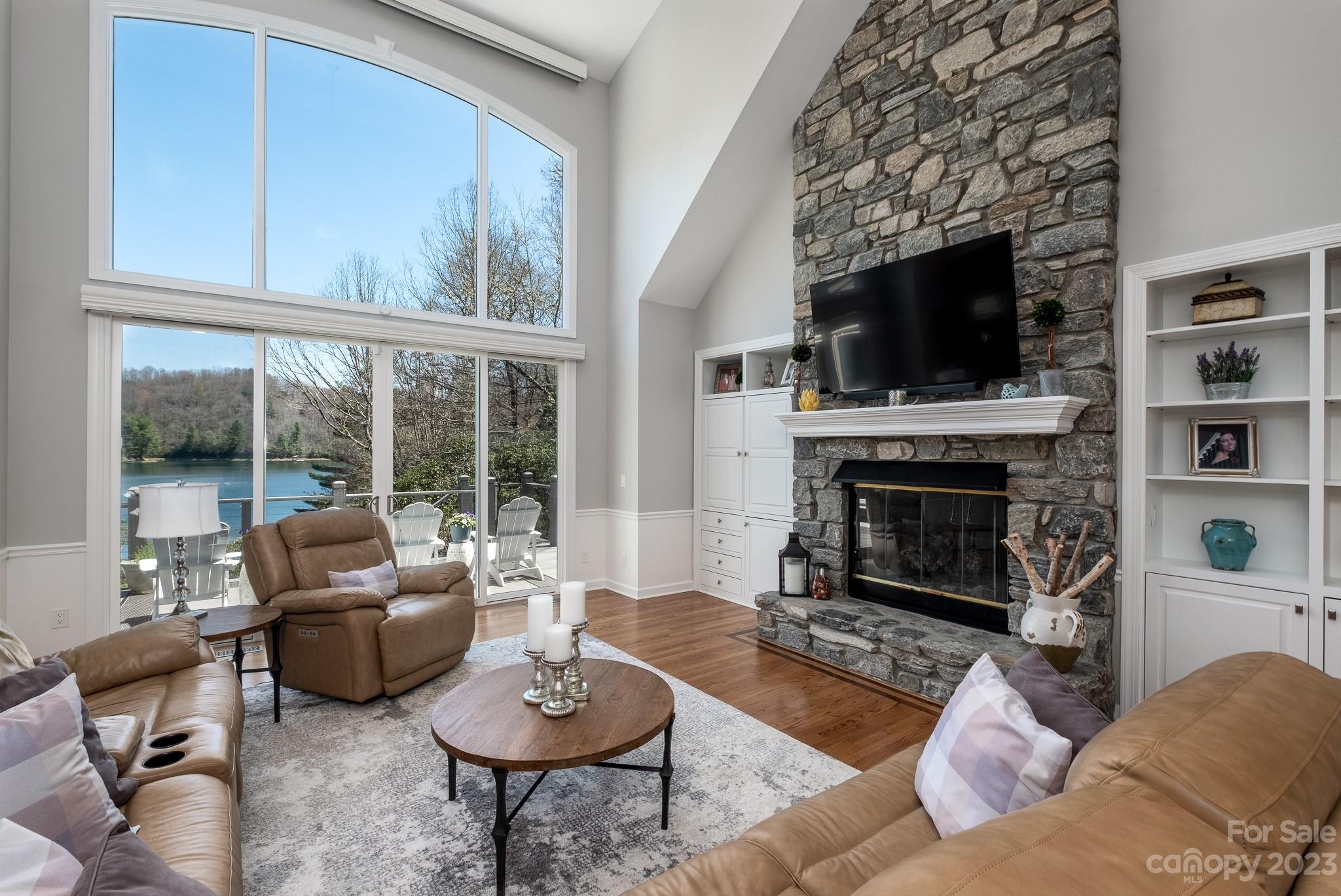 Connestee Falls - Residential