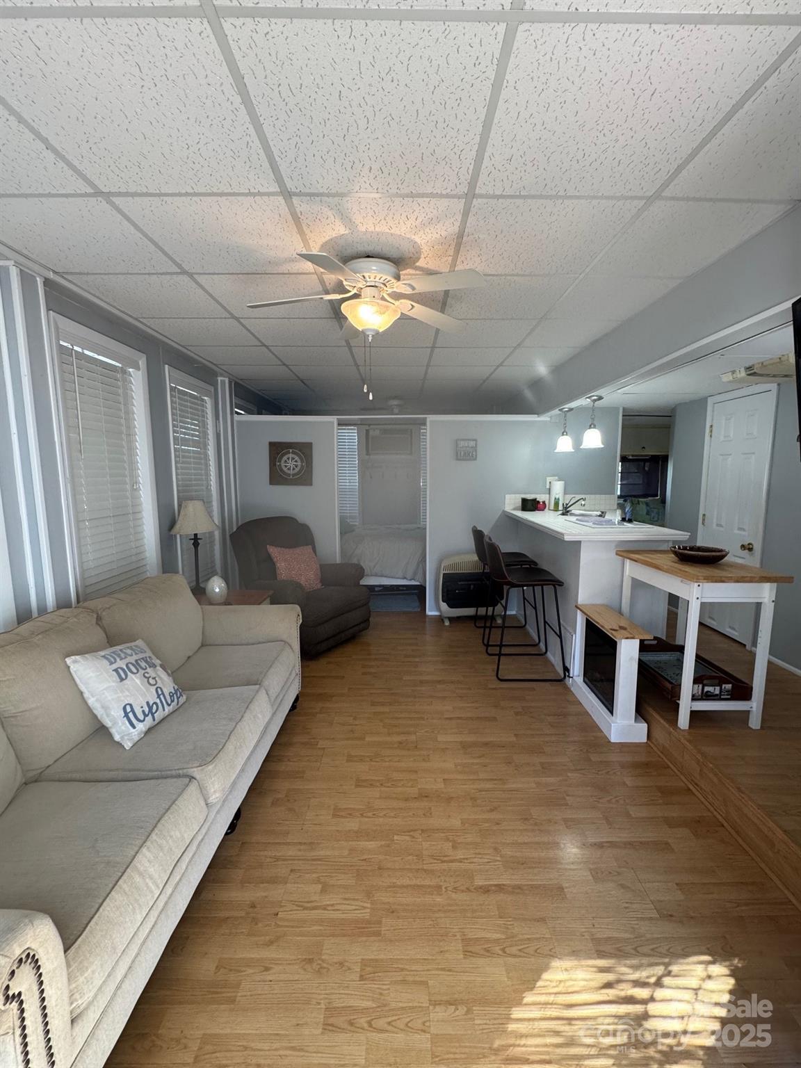 Twin Harbor - Residential