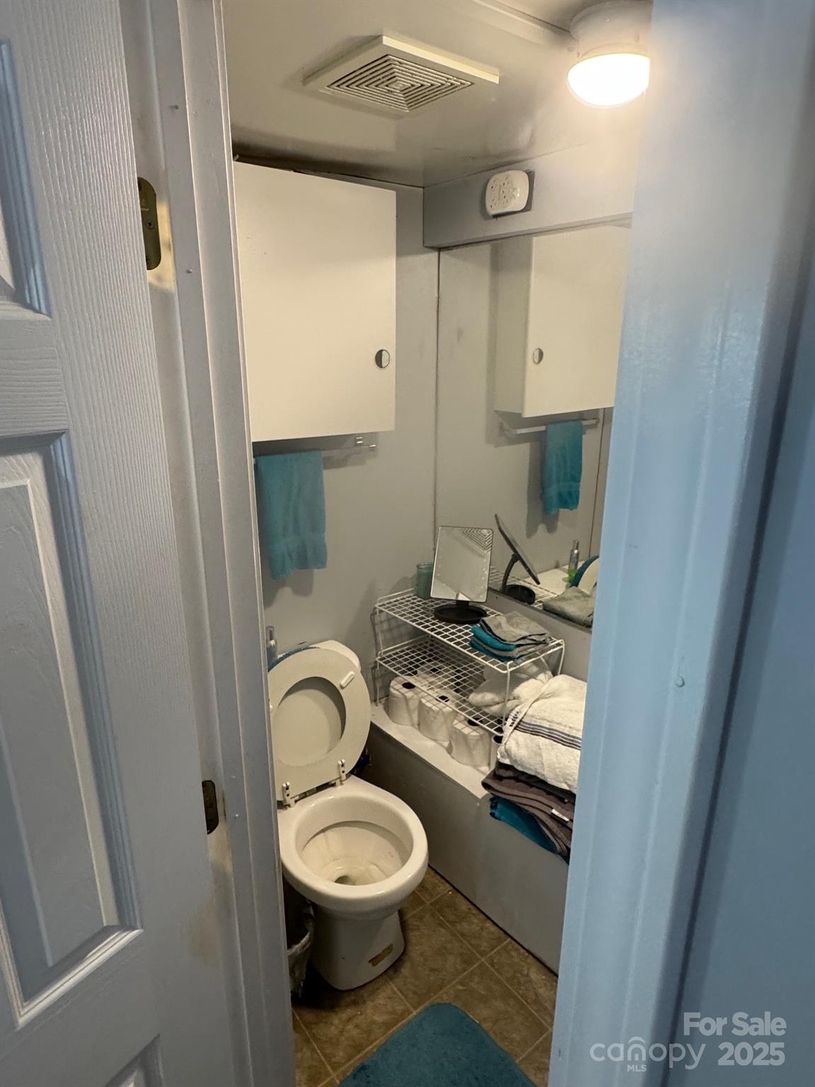 Twin Harbor - Residential