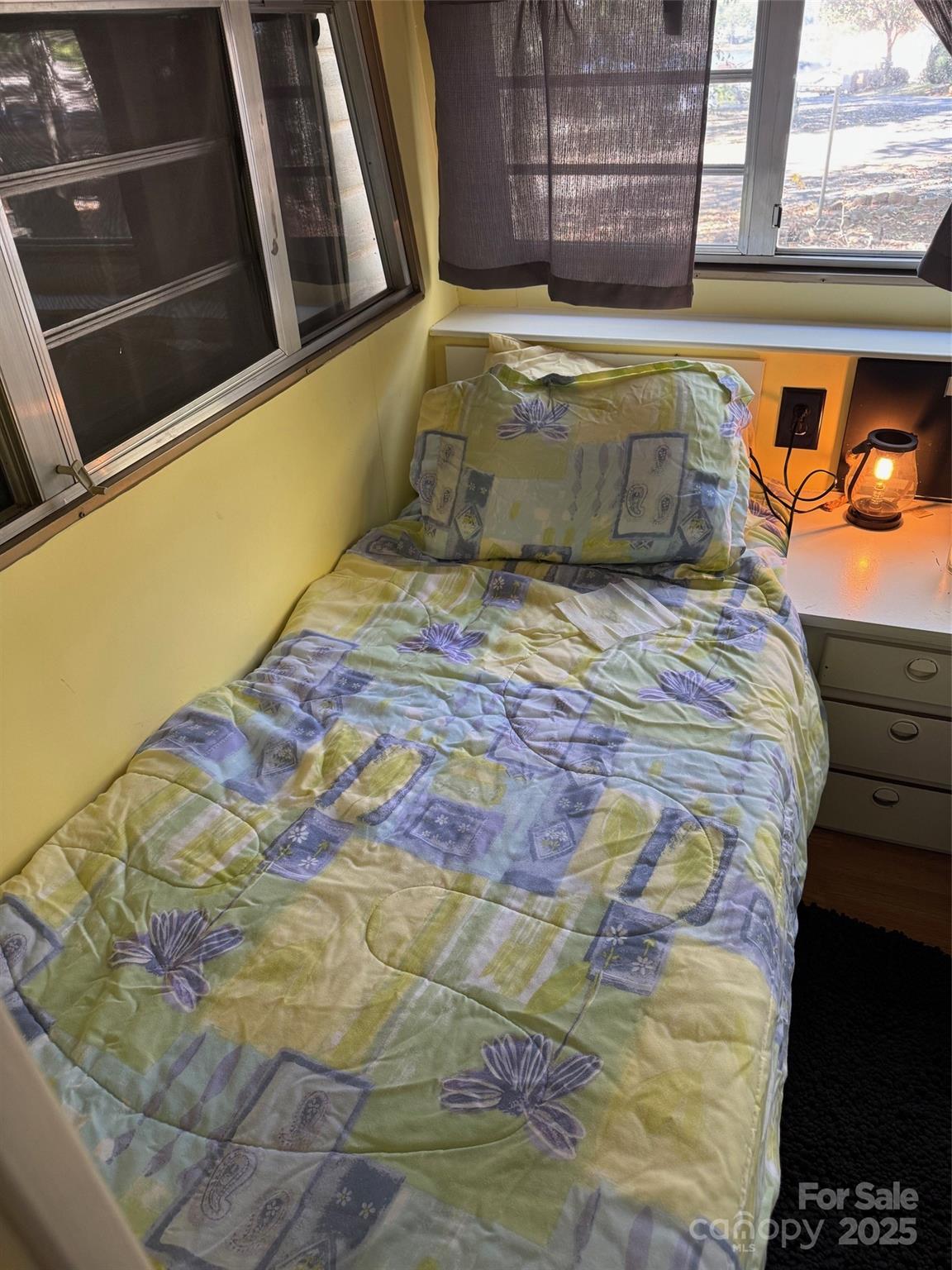 Twin Harbor - Residential