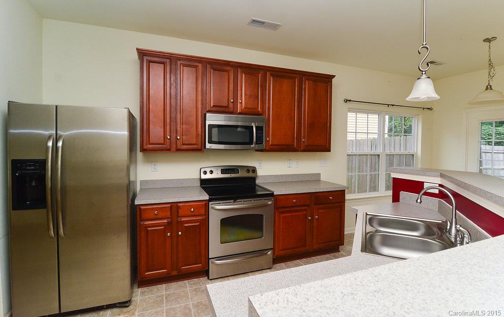 Jones Branch - Residential