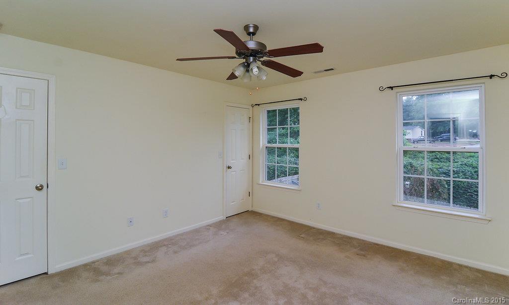 Jones Branch - Residential