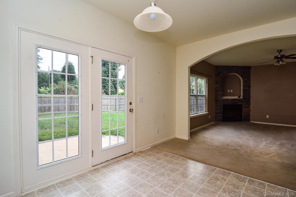 Jones Branch - Residential