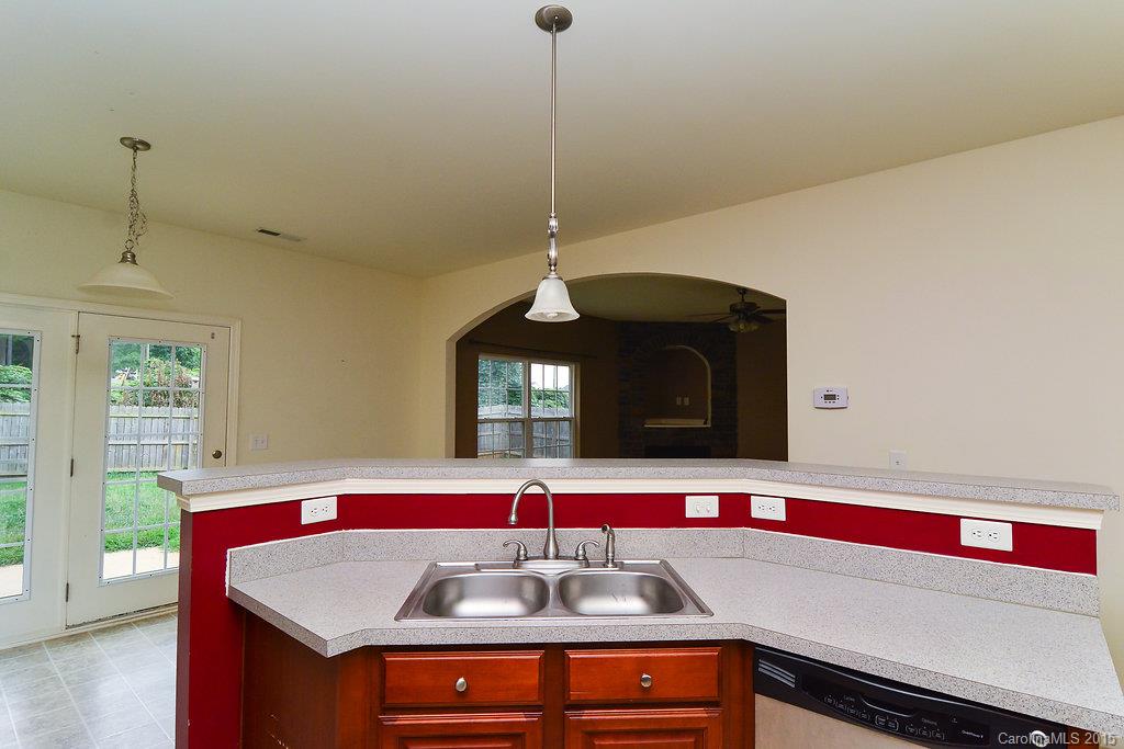 Jones Branch - Residential