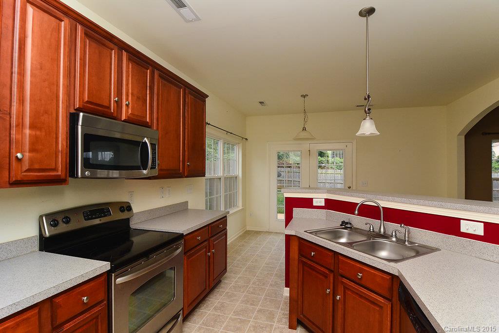 Jones Branch - Residential