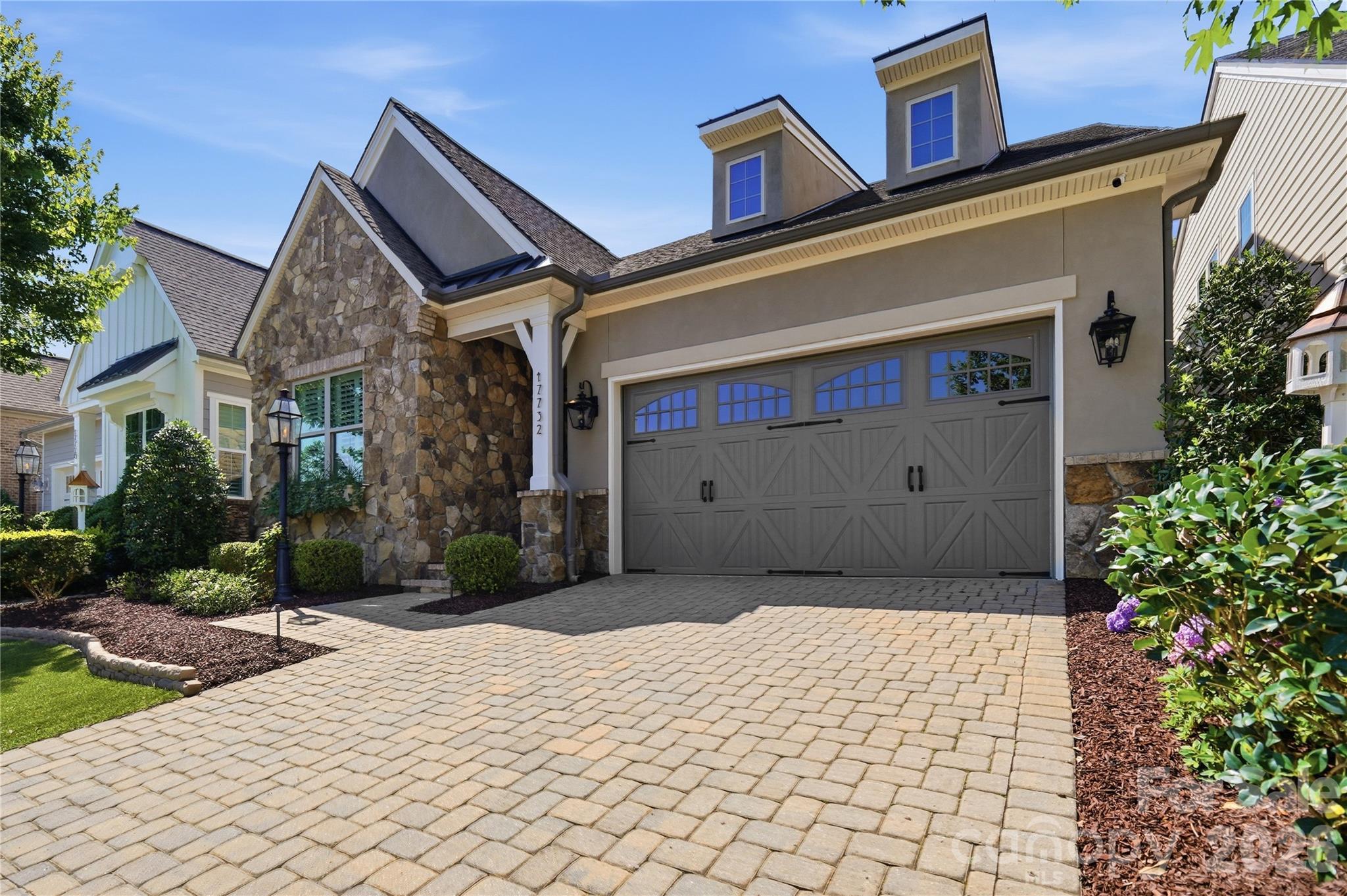 17732 Jetton Green Loop