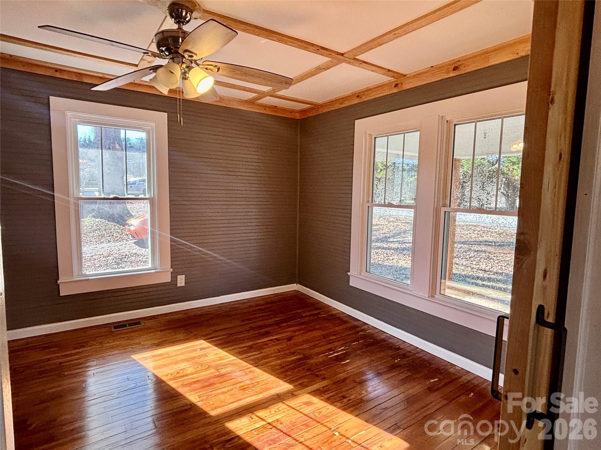 2733 Coldwater Street