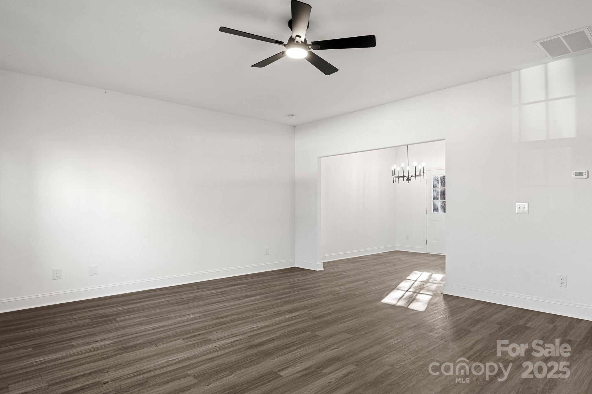 2533 Meadow Crossing Drive