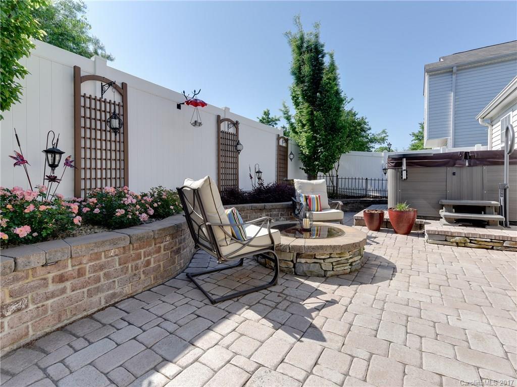 Highland Creek - Residential