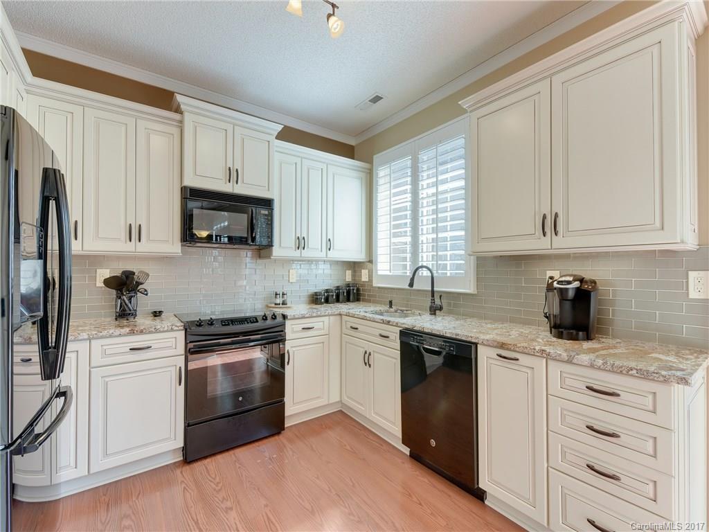 Highland Creek - Residential