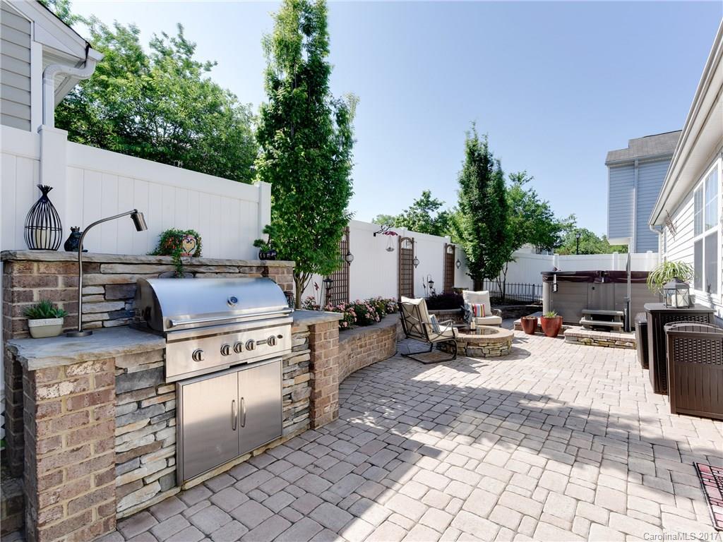 Highland Creek - Residential