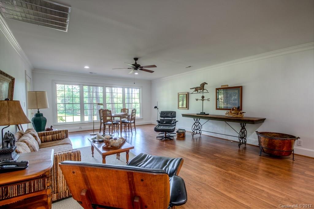 River Hills - Residential