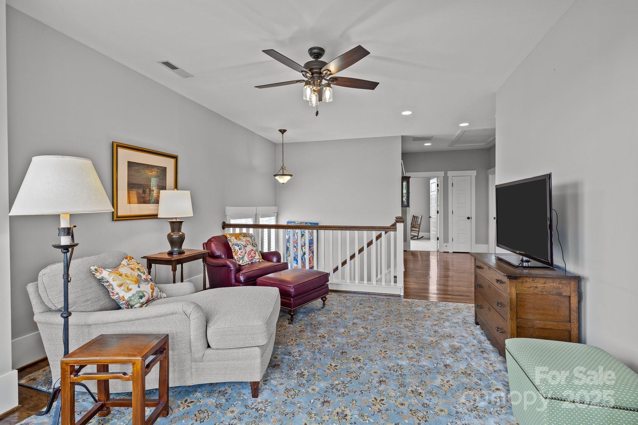 Riverwalk - Residential