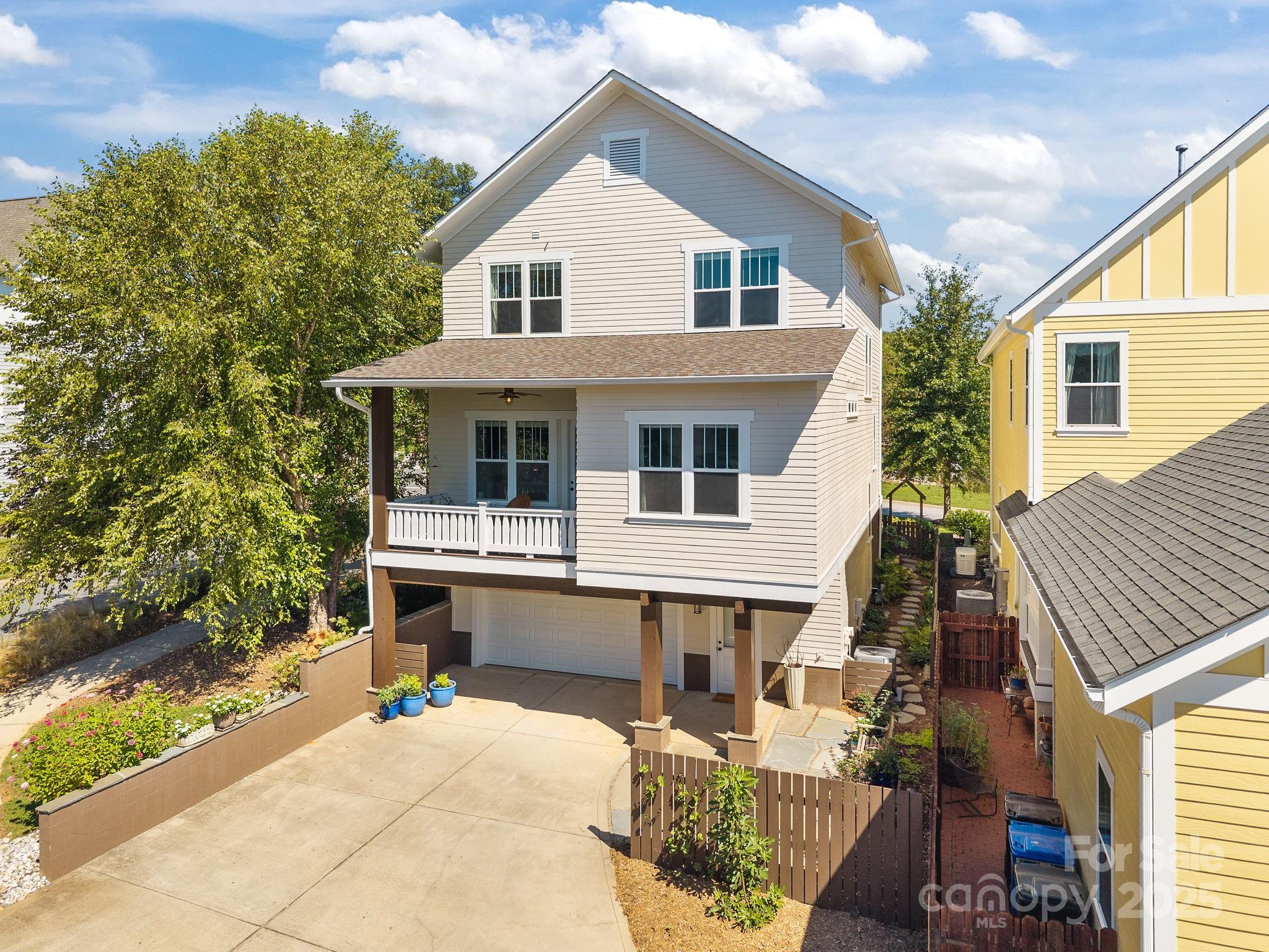 Riverwalk - Residential