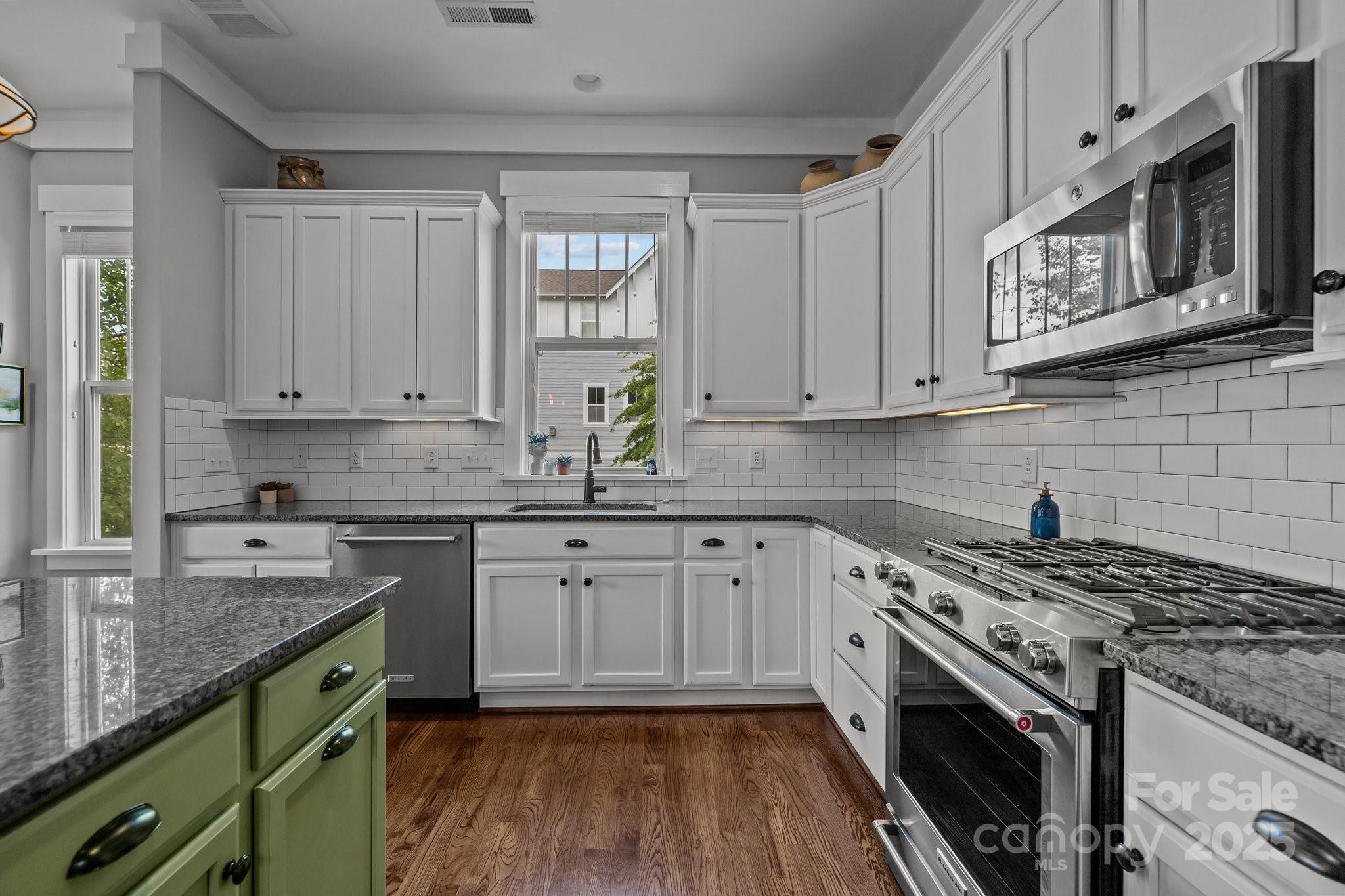 Riverwalk - Residential