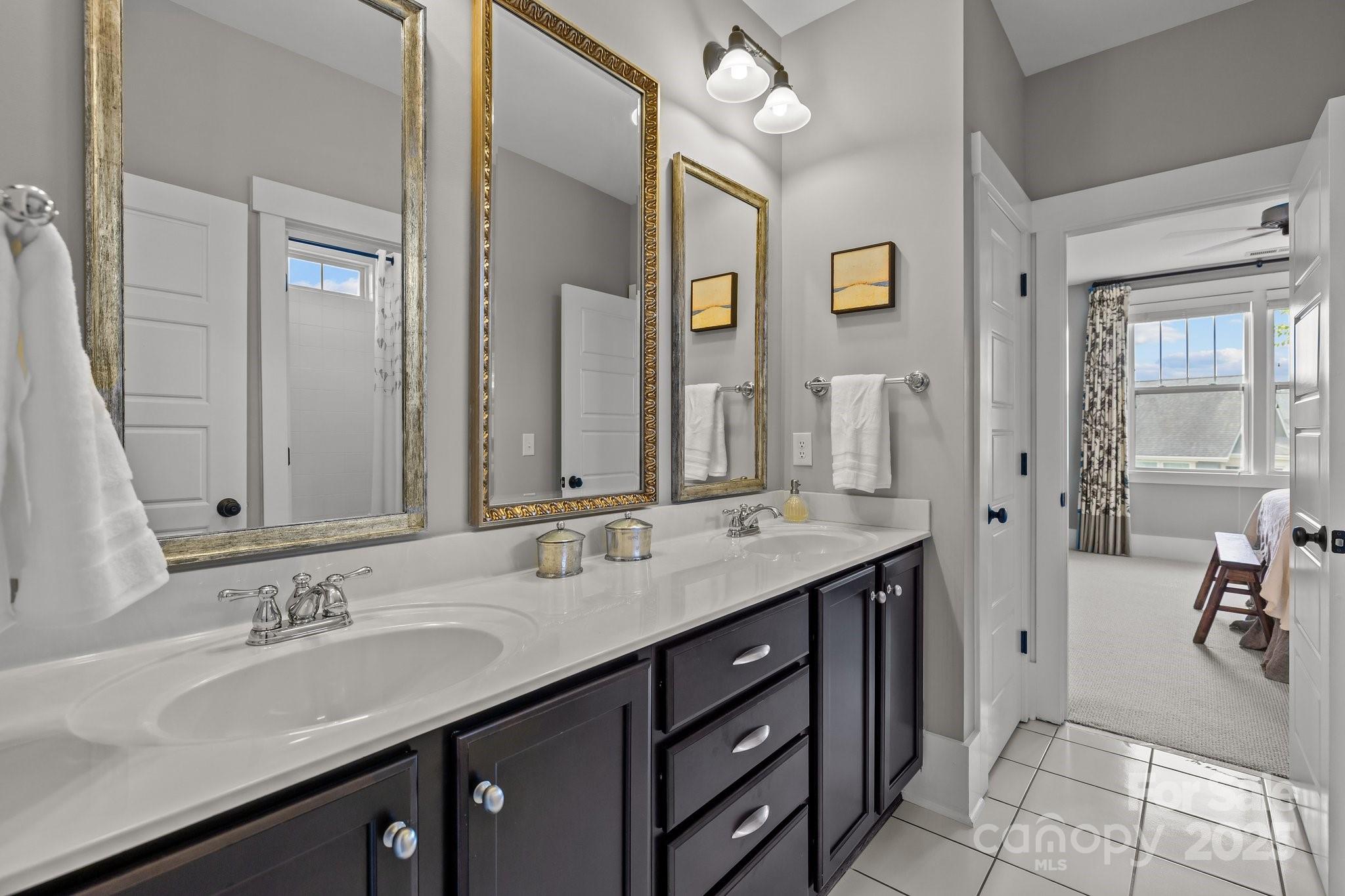 Riverwalk - Residential