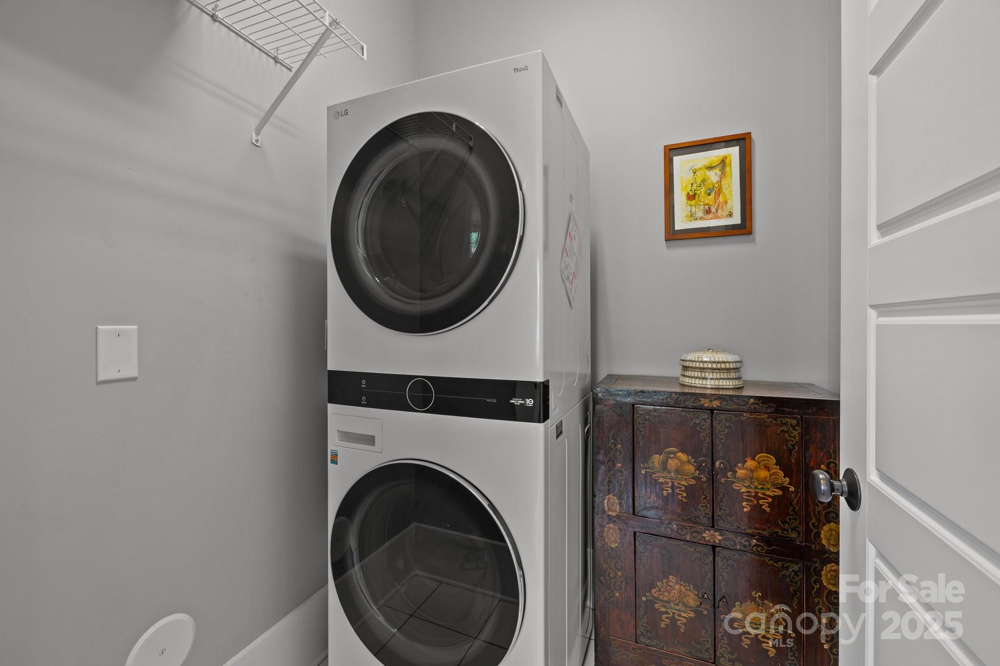 Riverwalk - Residential