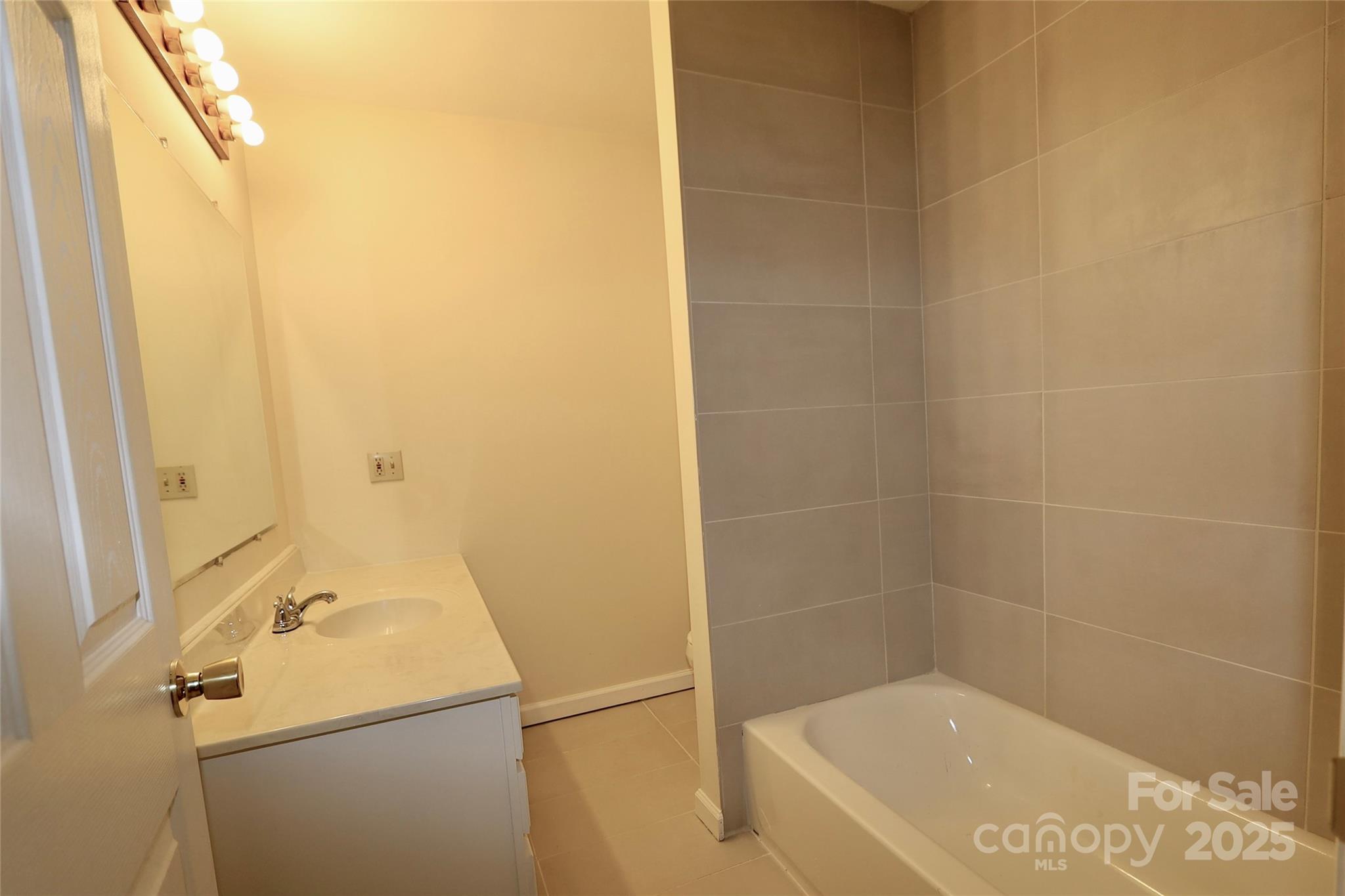 Cherry Hollow - Residential