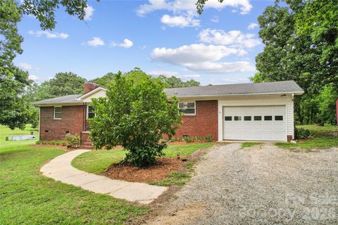 Photo of 604 Archibald Road, Concord, NC 28025 (MLS # 4386121)
