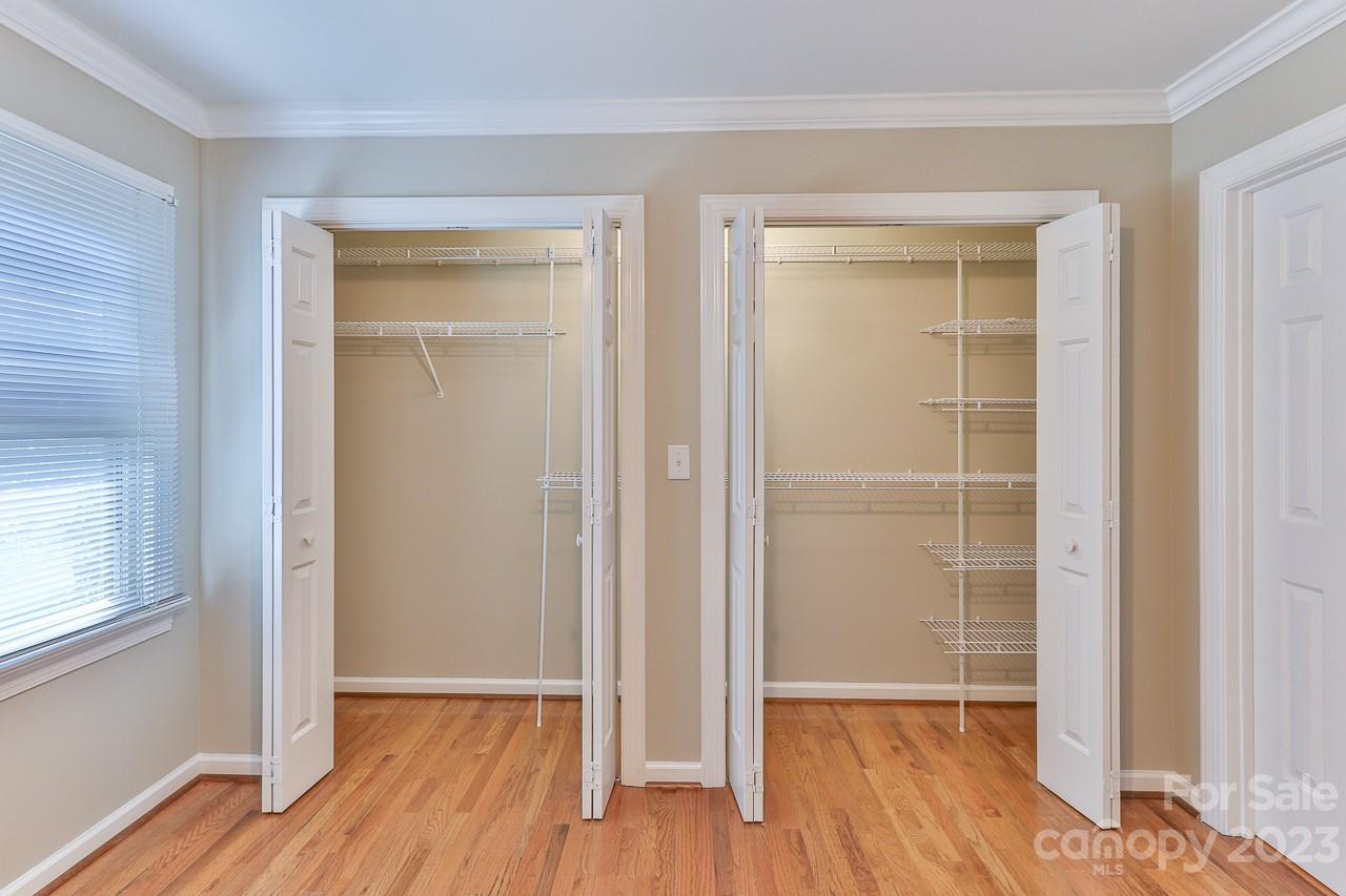 Moores Ferry - Residential